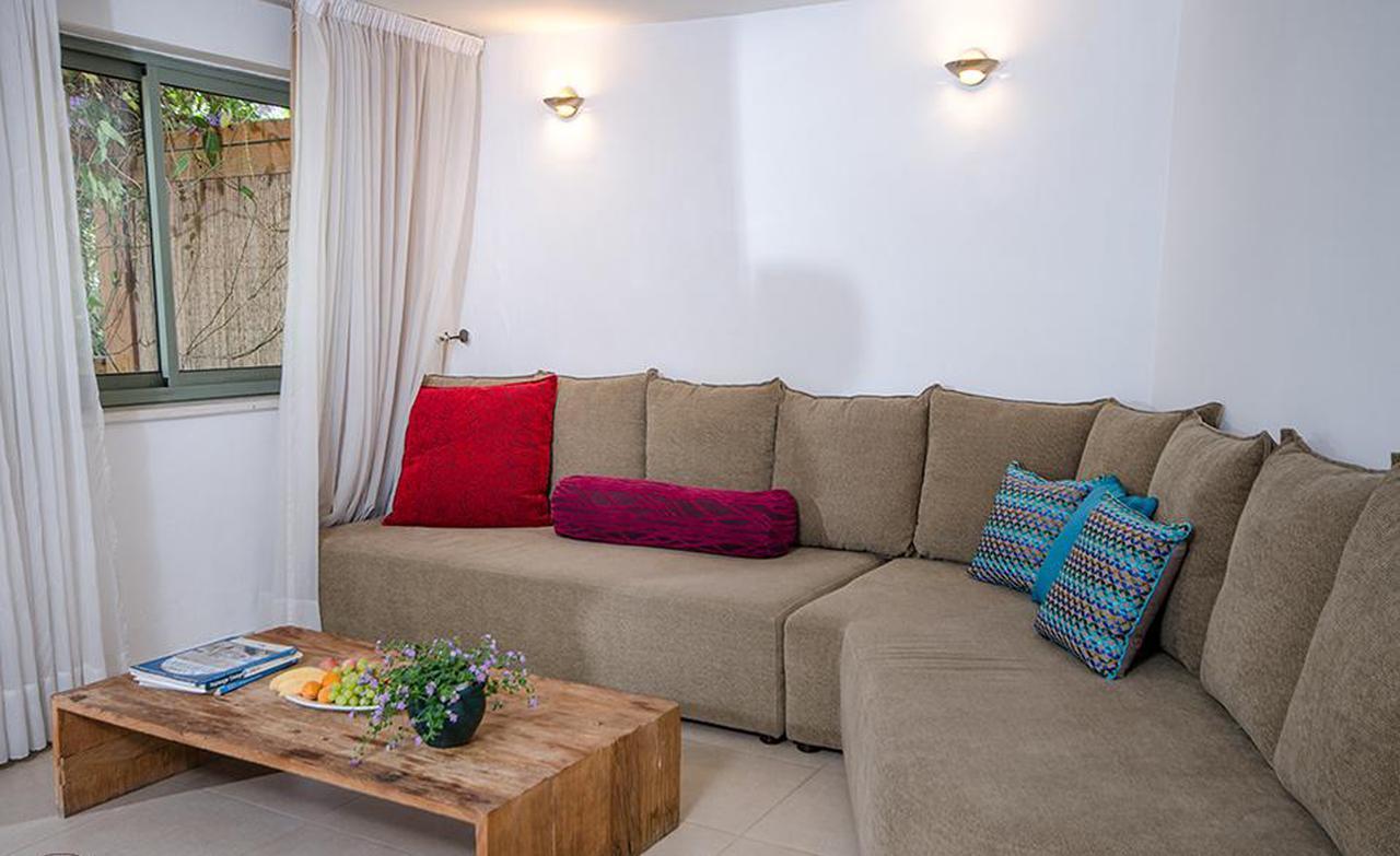 Above The Sea Villa Ein Hod Luaran gambar